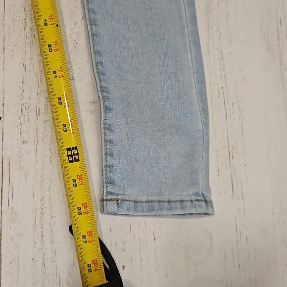 Shein Graphic 1999 Buterfly High Rise Skinny Jeans Size Medium - Picture 8 of 11